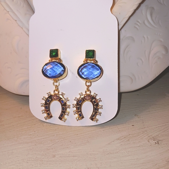 EQUESTRIAN HORSESHOE BLUE QUARTZ & CZ 22KT G.P. DANGLE EARRINGS - Picture 1 of 4